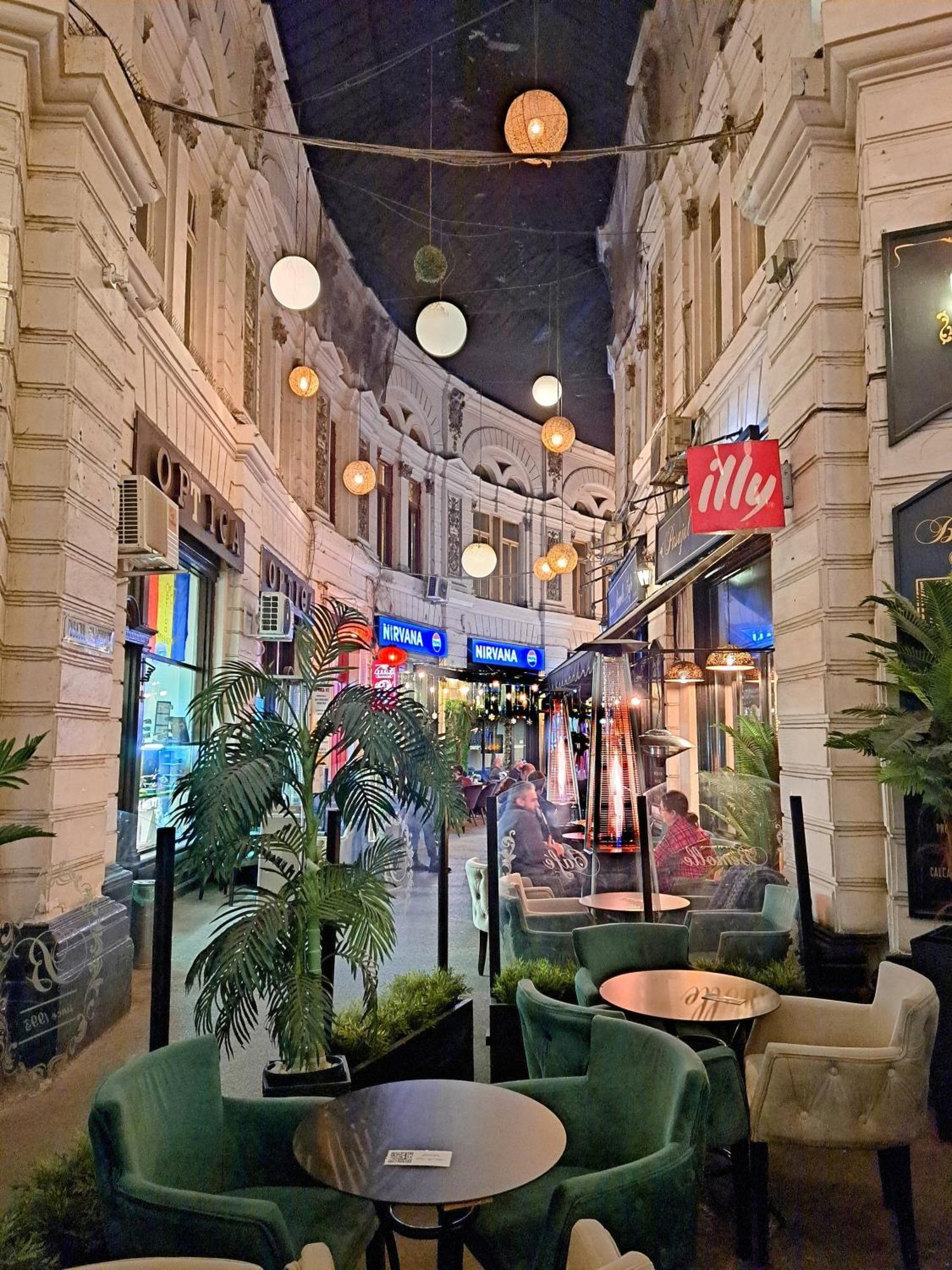 Апартаменти Amytis Flat Old City Бухарест Екстер'єр фото
